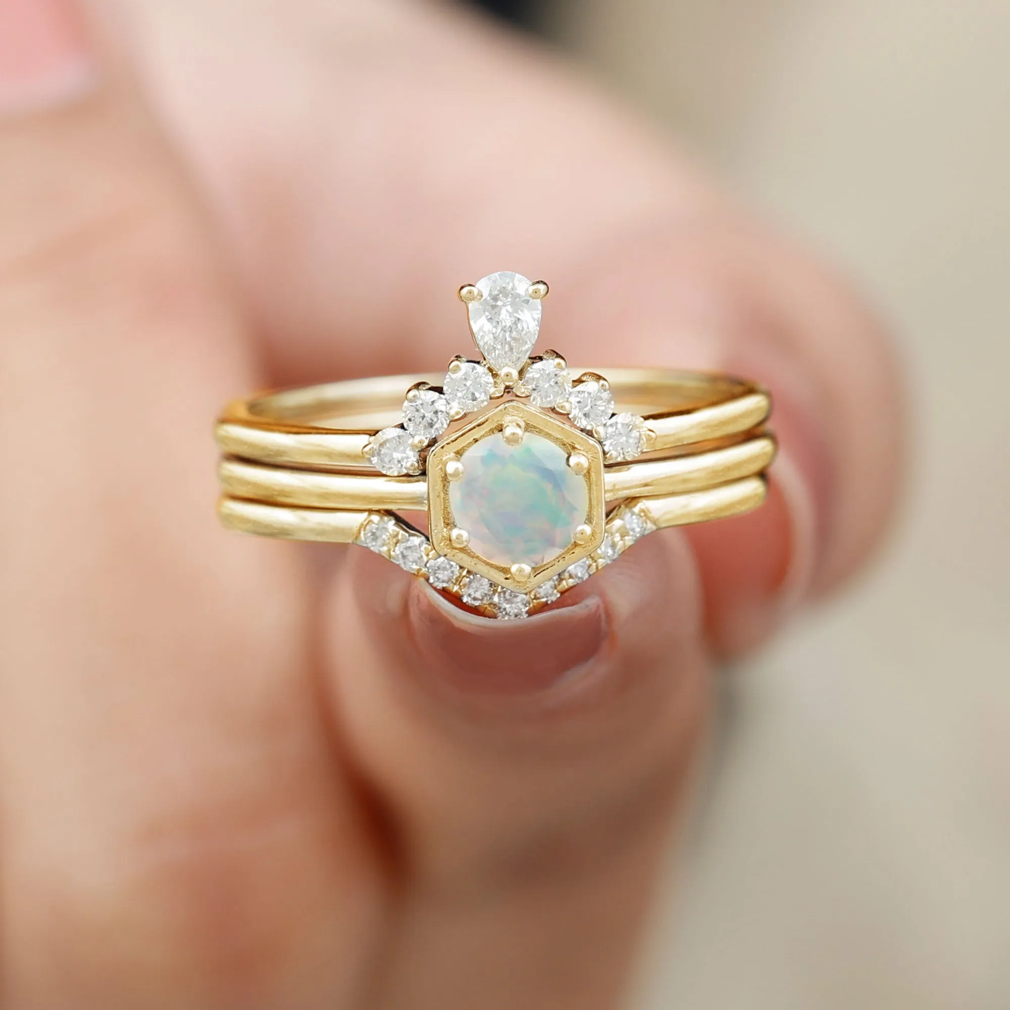 1 CT Classic Ethiopian Opal and Diamond Wedding Ring Set