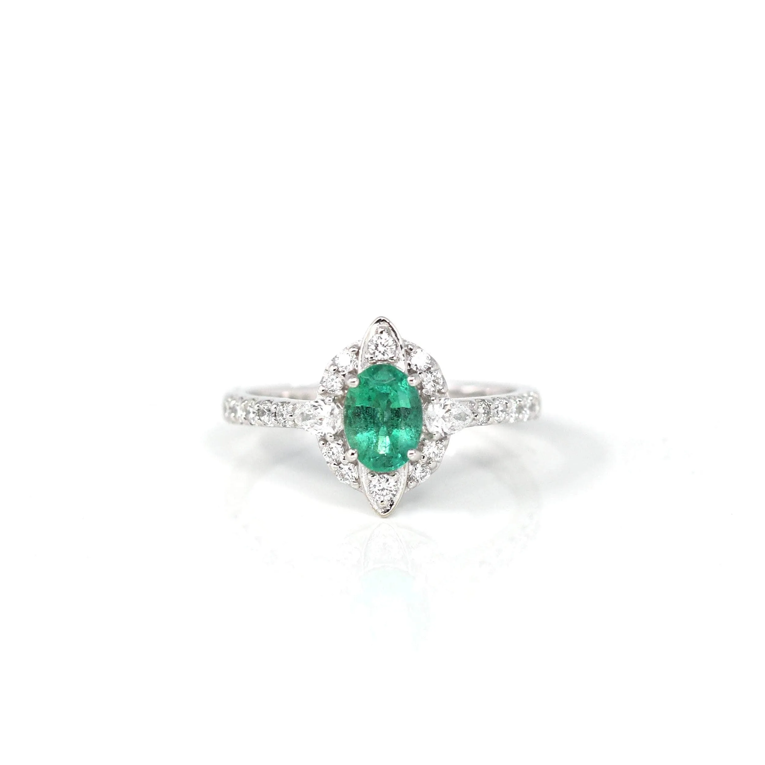 18k White Gold Natural Emerald Ring with Diamonds