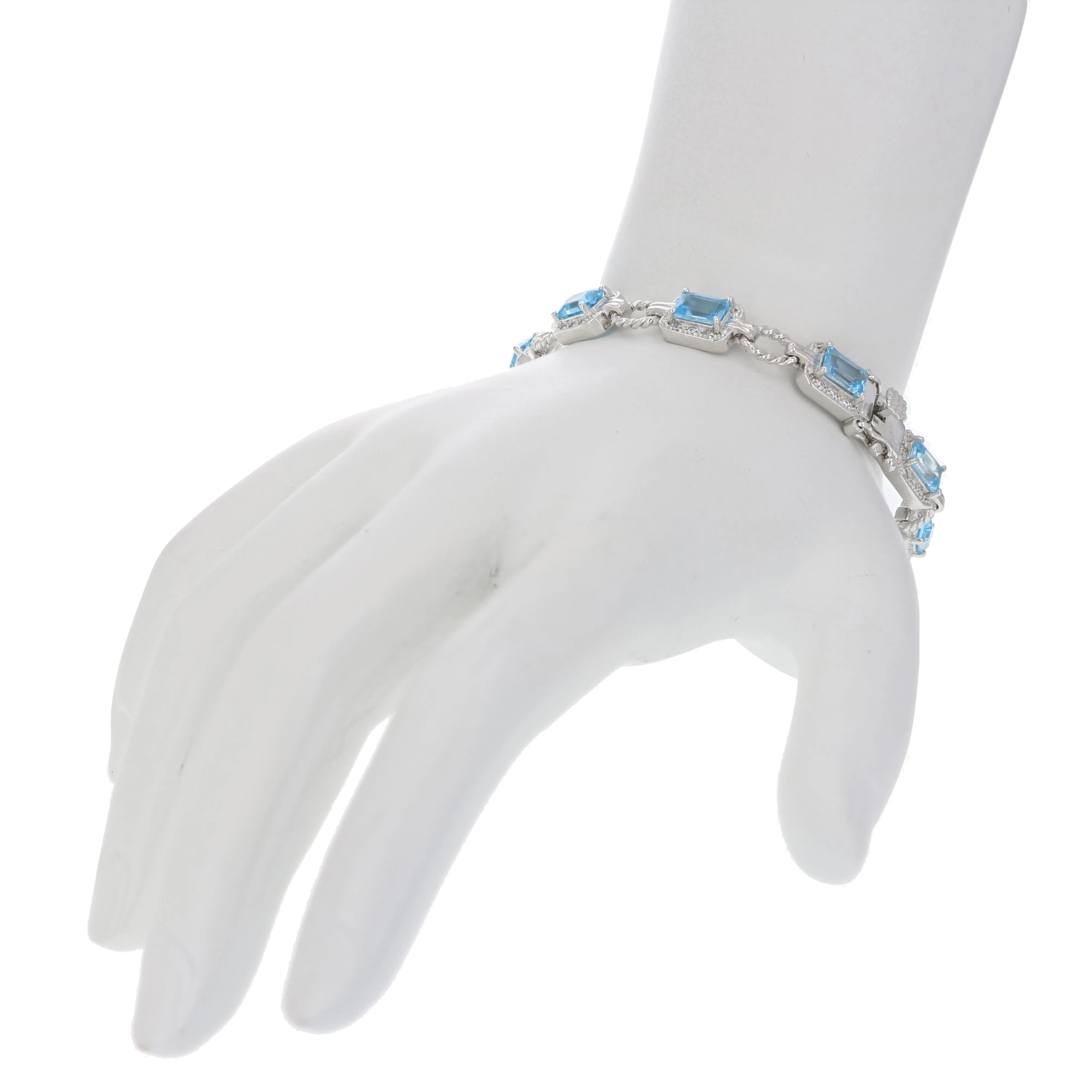 5.50 cttw Sterling Silver Blue Topaz Bracelet