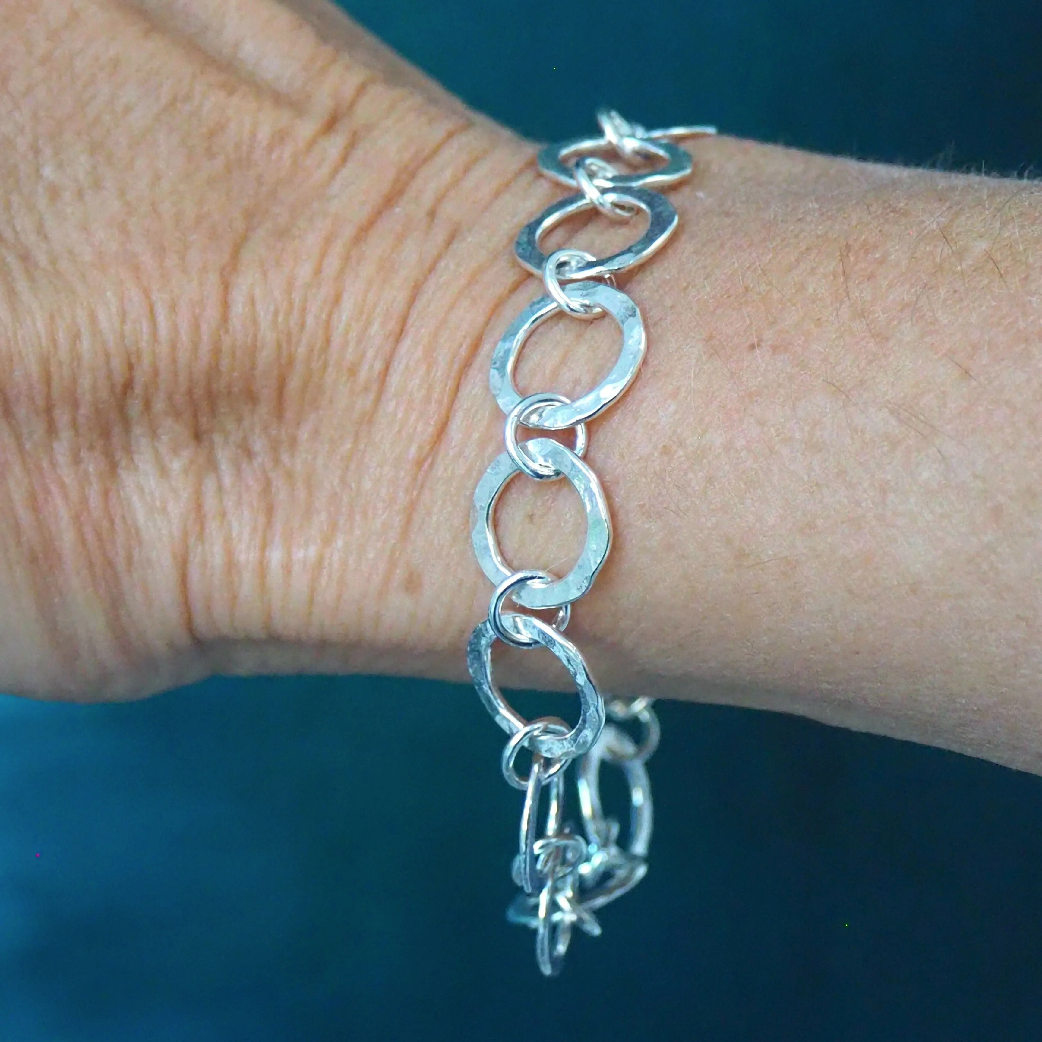 Argentium Silver Round Link Hallmarked Bracelet - Hammered Silver