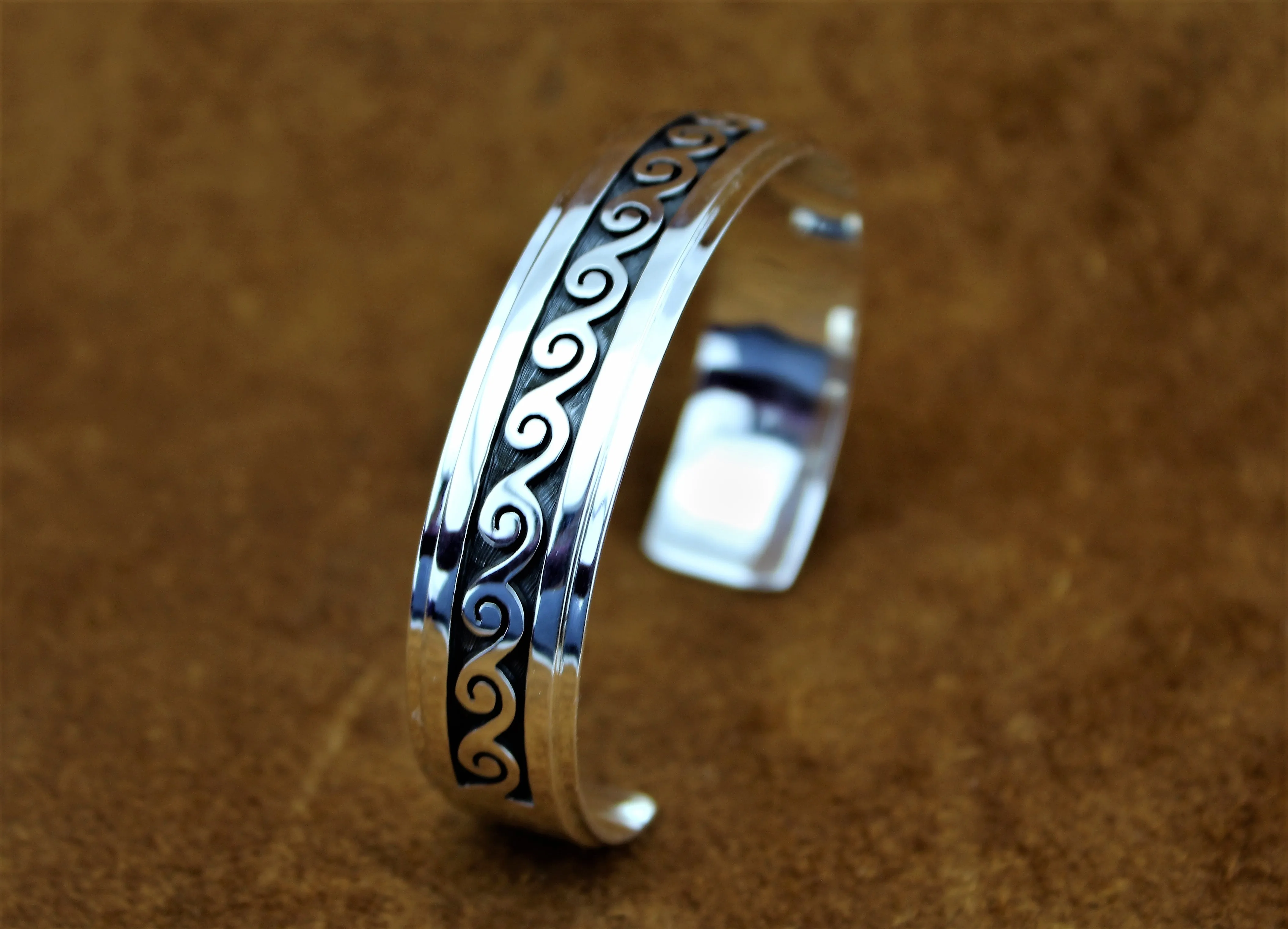 Augsutine Mowa Jr. Sterling Silver Waves Bracelet