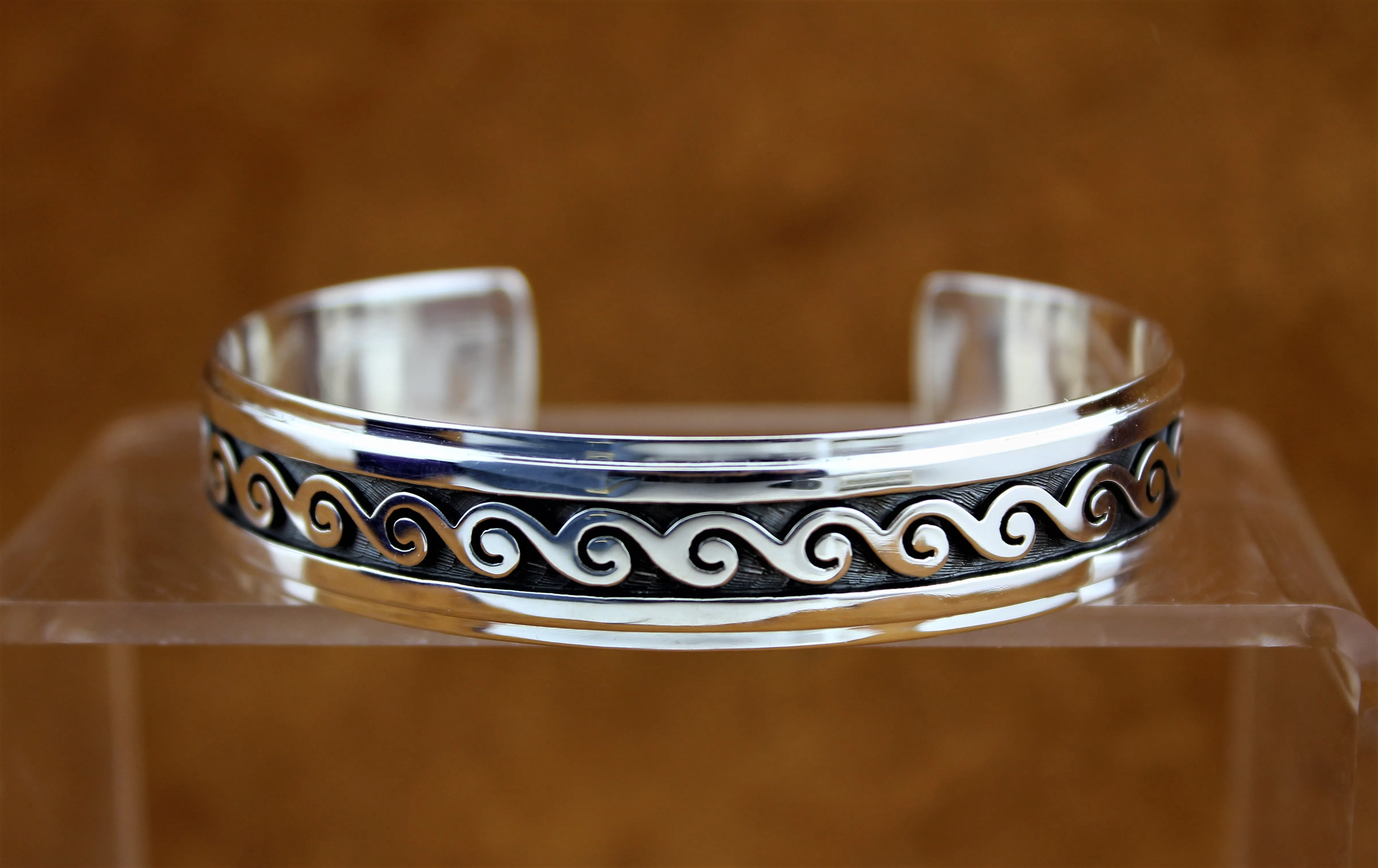 Augsutine Mowa Jr. Sterling Silver Waves Bracelet