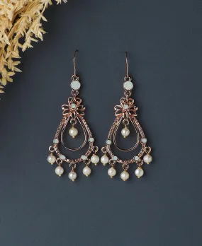 Classic Pearl Hanging Earring