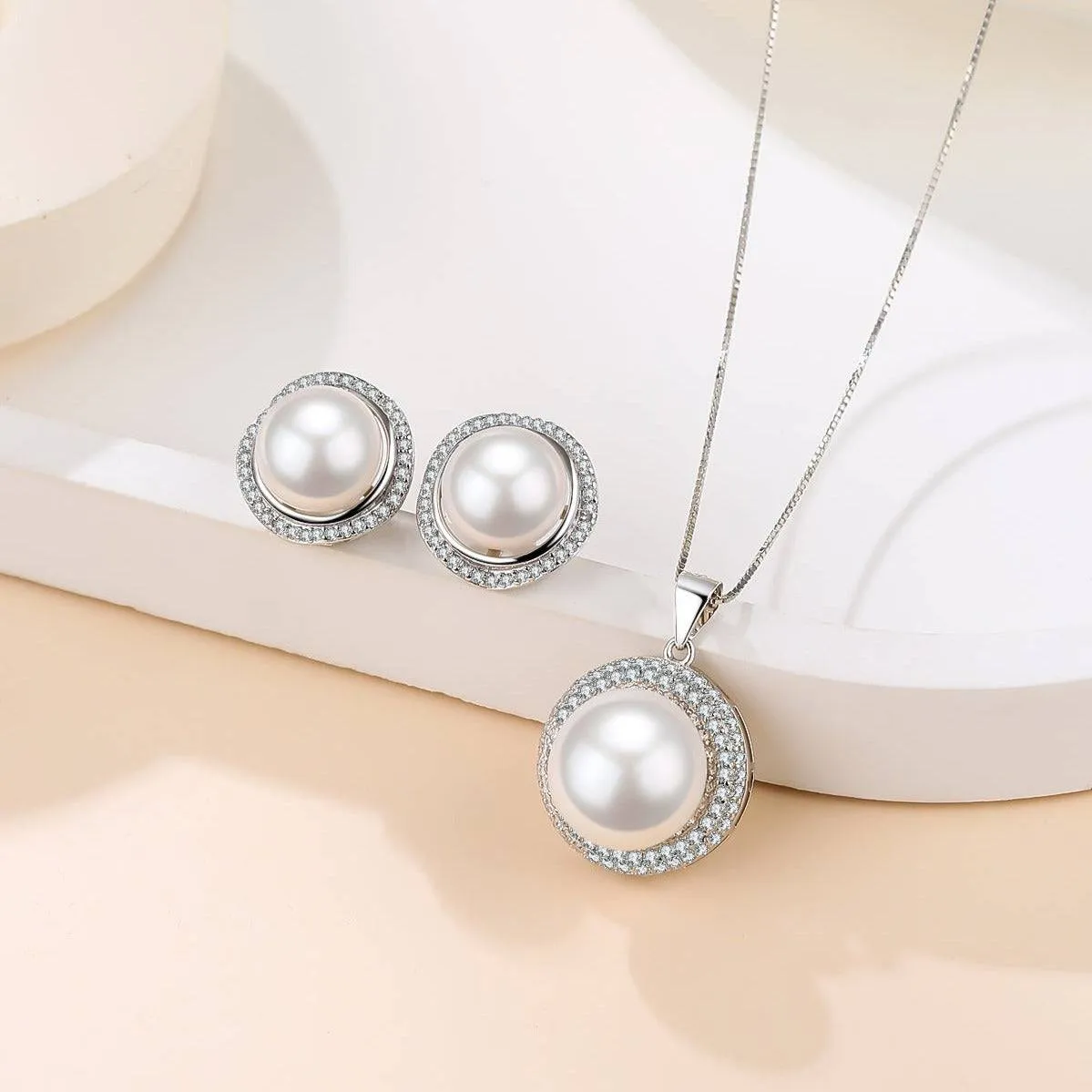 Classic White Freshwater Button Pearl Pendant Ear Stud Earrings Set