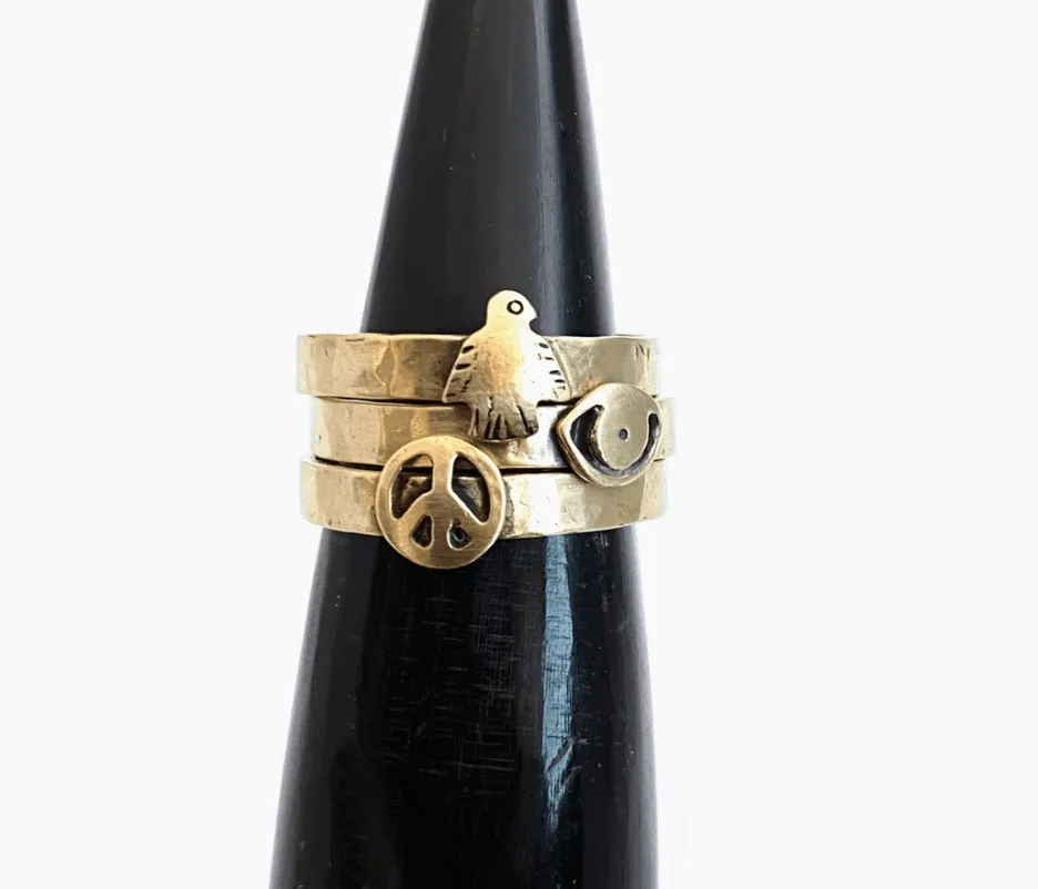 CLP Jewelry Women's Bronze Hammered Peace Sign Ring R2021.1P