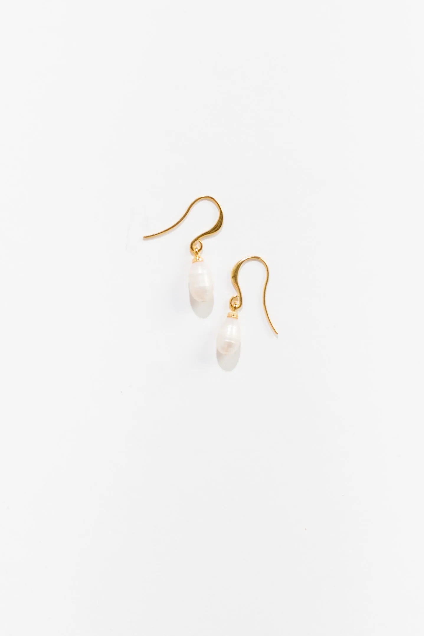 Cove Pearl Drop Earrings