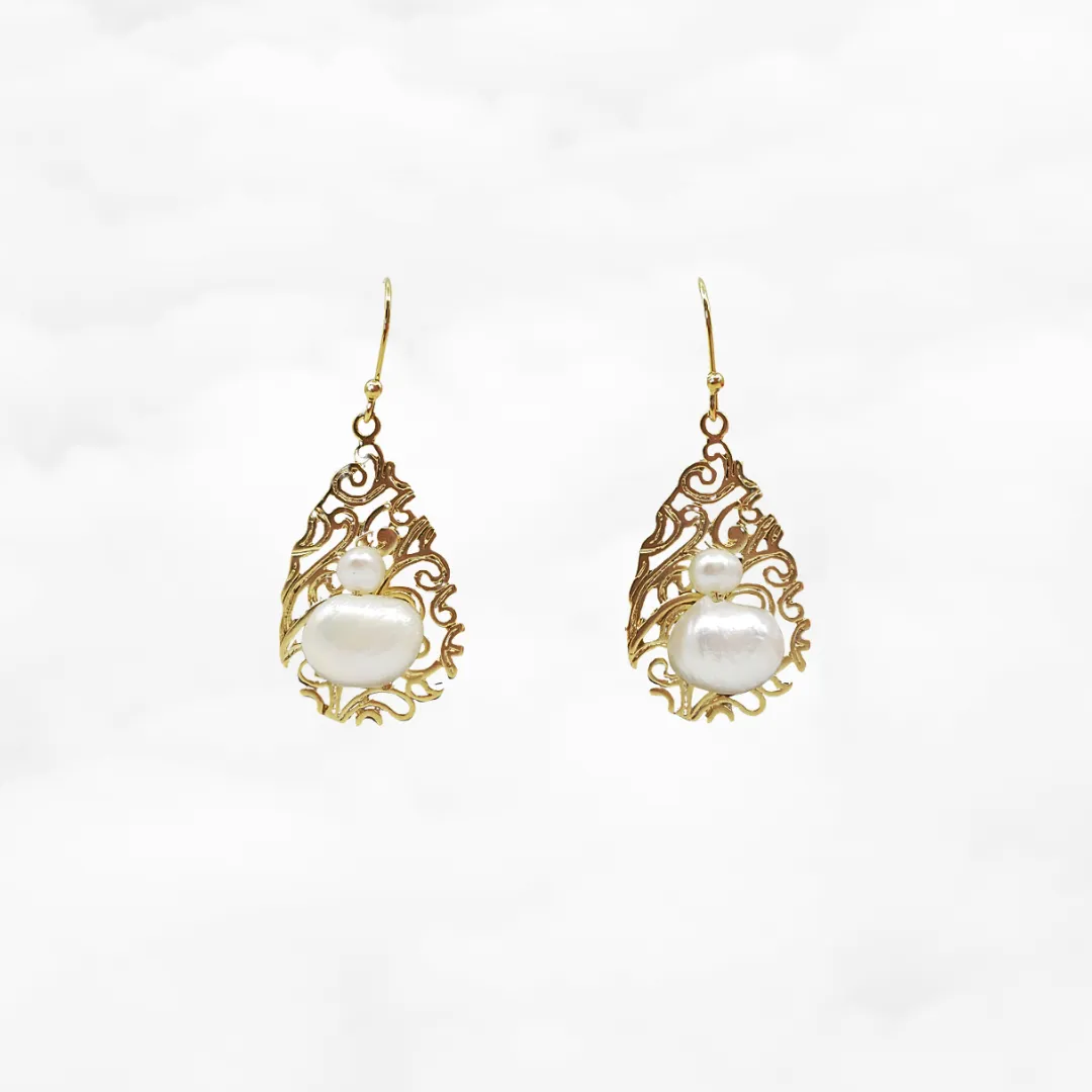 Filigree Pearl Earrings Gold