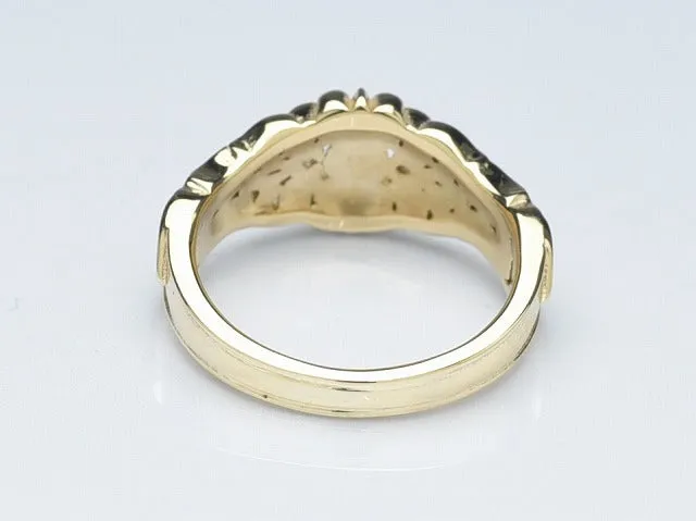 Fine Gate 18K Gold Ring