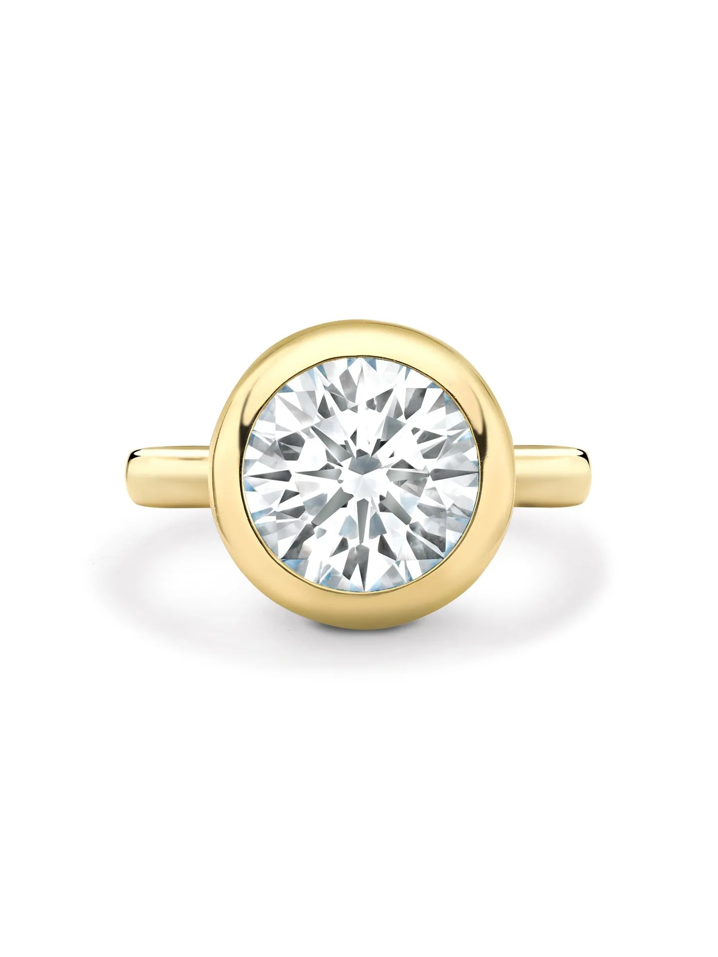 Florentine Large Round Yellow Gold Diamond Ring