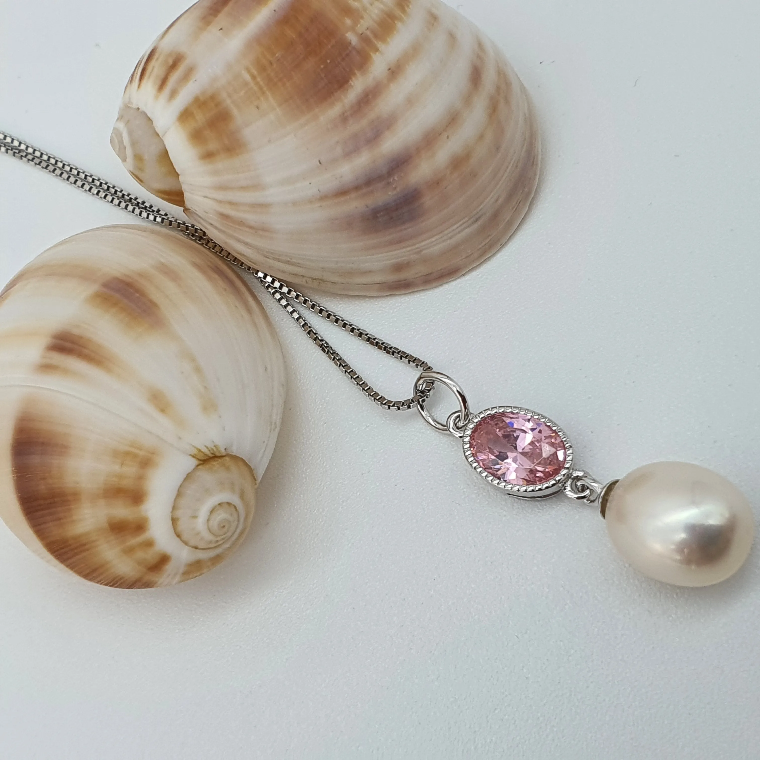 Freshwater Cultured Pearl Pink Set, Sterling silver