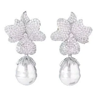 Giorgia Pearl Statement Earrings