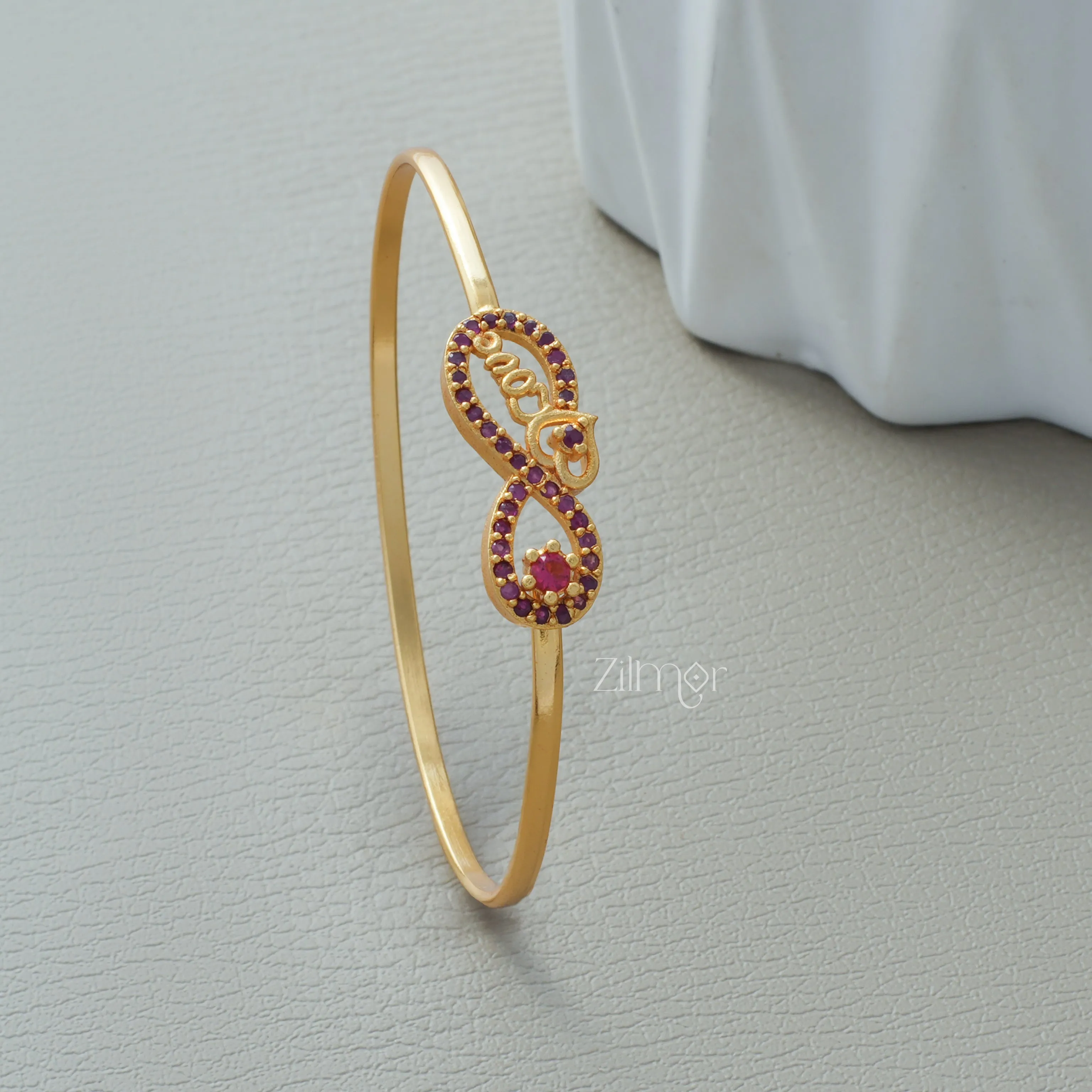 KF1011356 - Gold Plated Openable Bangle