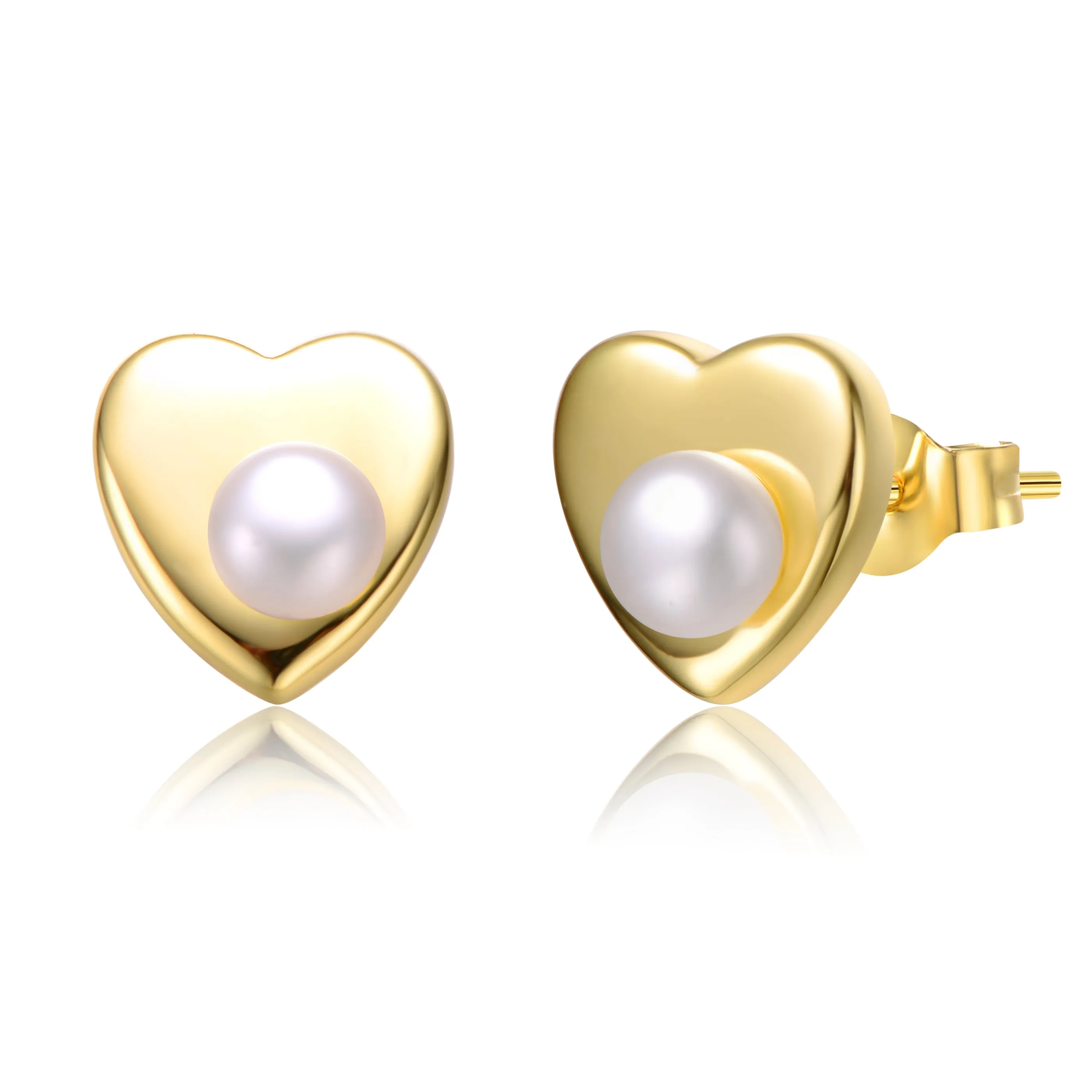 Noelle Pearl Heart Stud Earrings