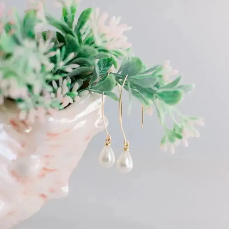 Pearl Earrings: Long Drops