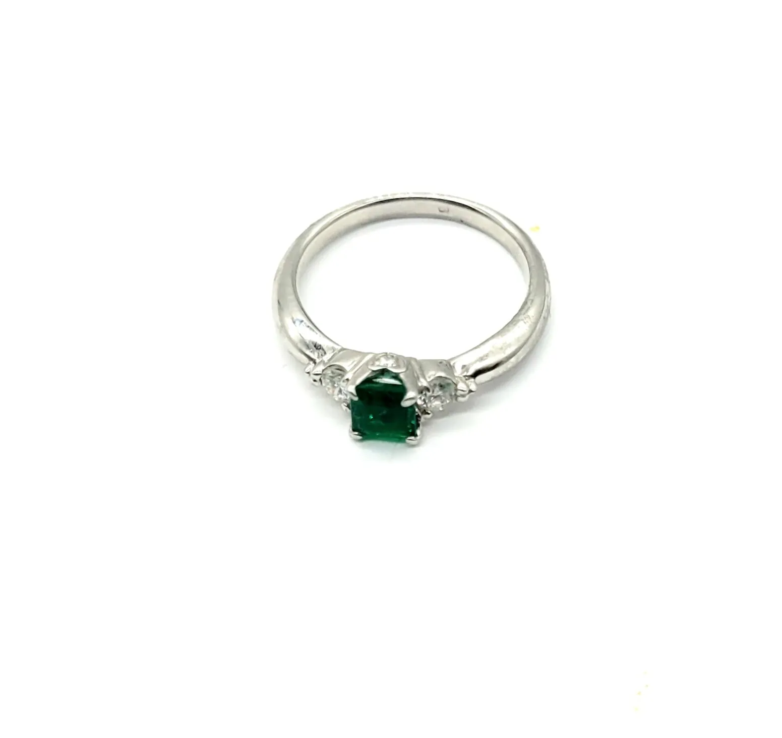 Platinum Dimond and Emerald ring