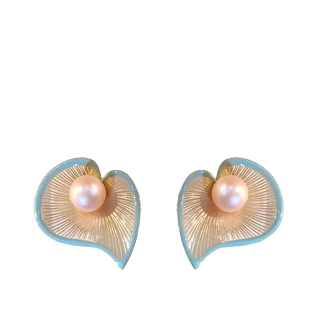 Pre Order:  Exaggerated Pearl Earrings