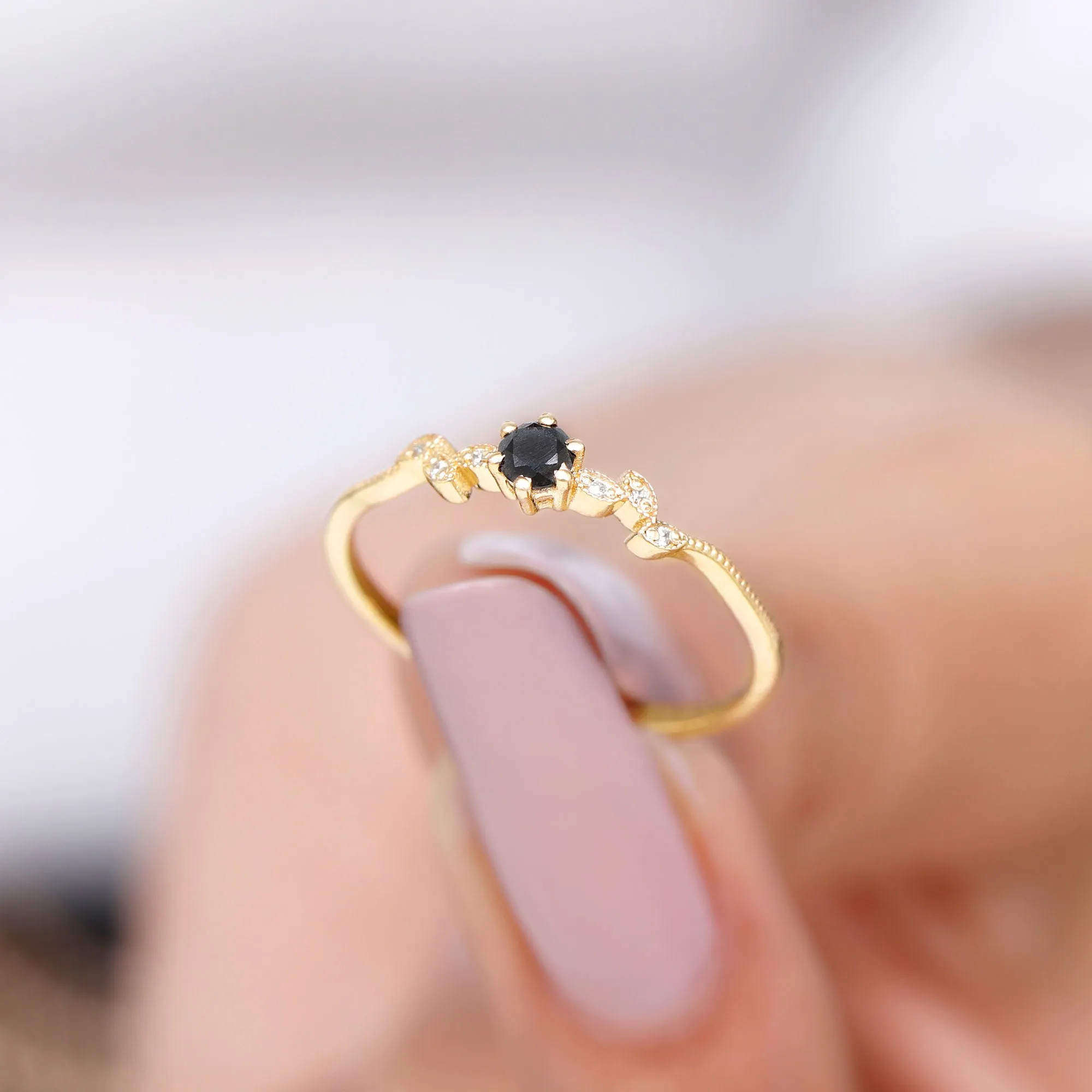 Round Black and White Diamond Minimal Leaf Ring