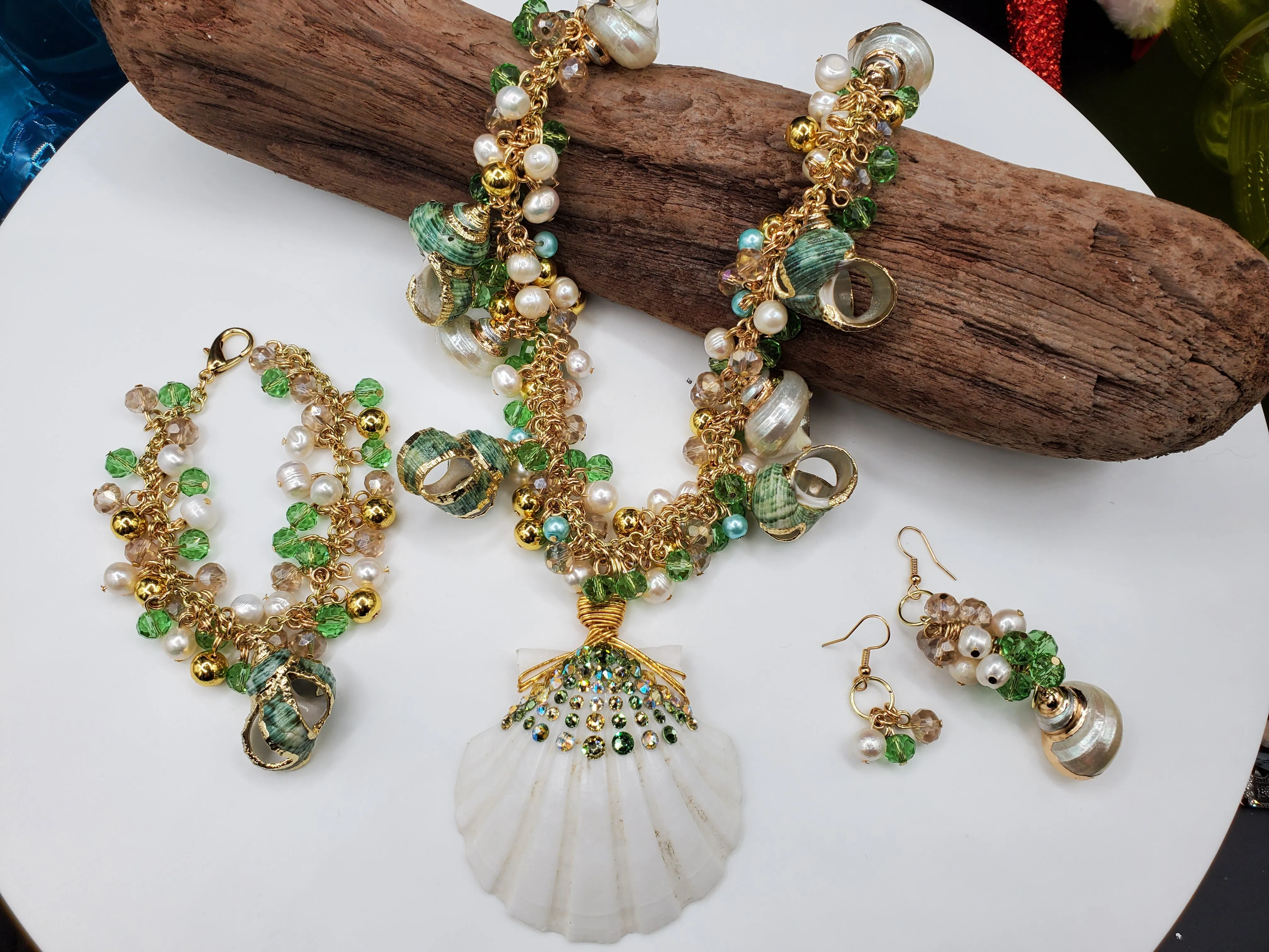 Sea shell necklace set.