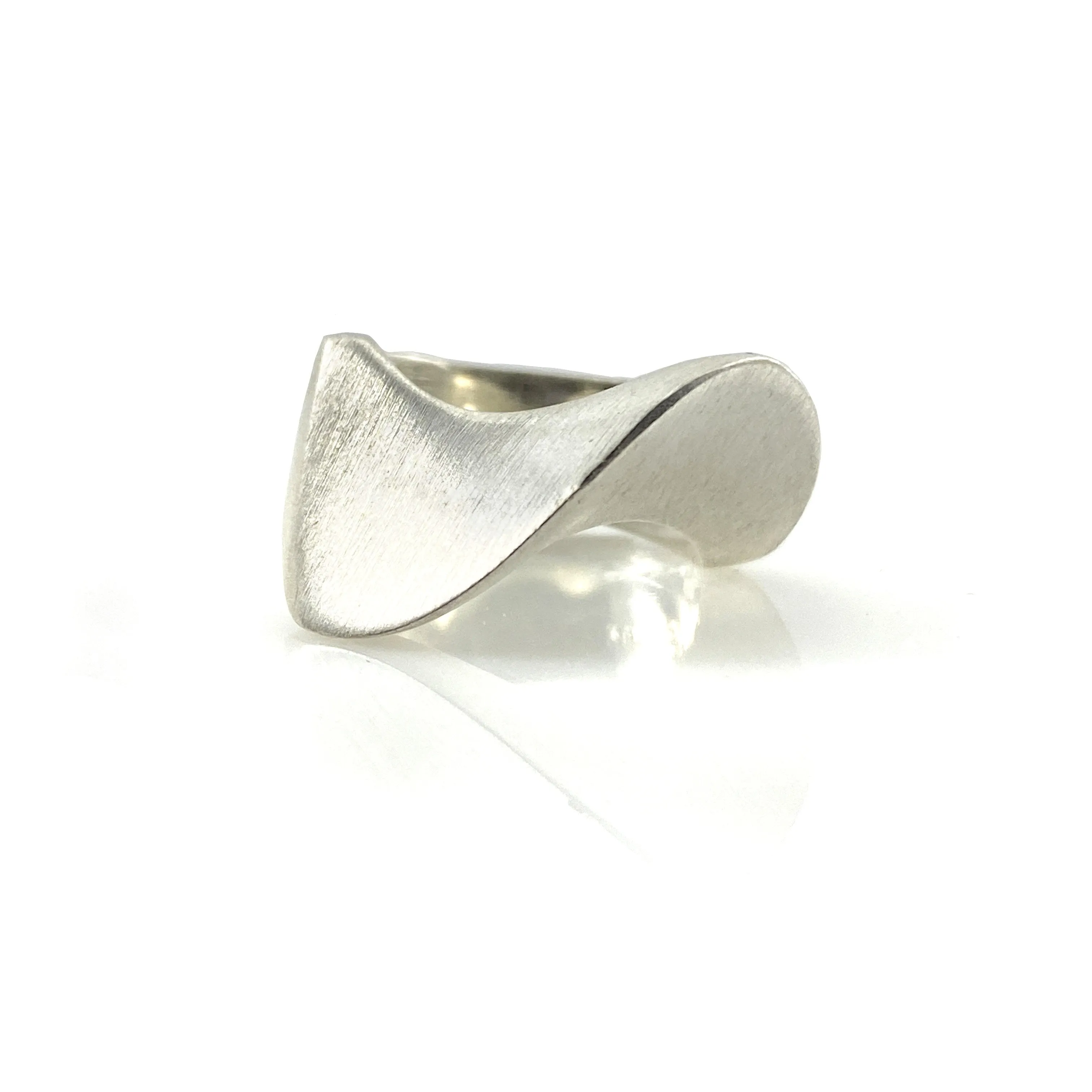 Silver Wave Ring