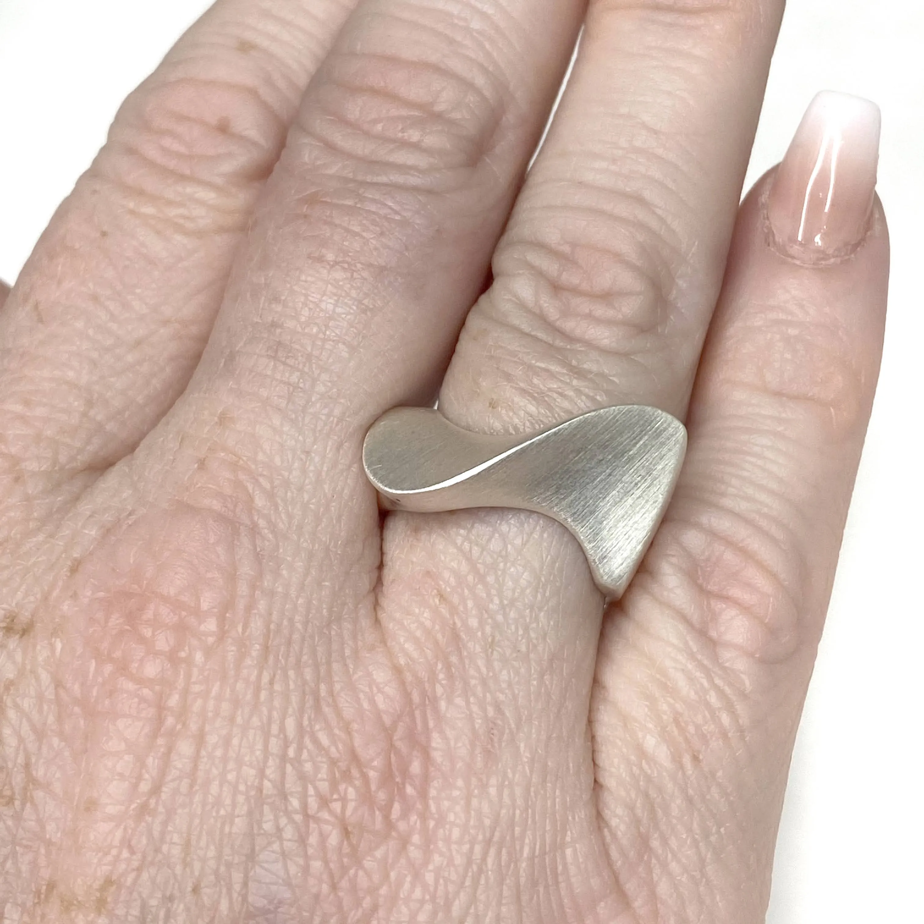 Silver Wave Ring