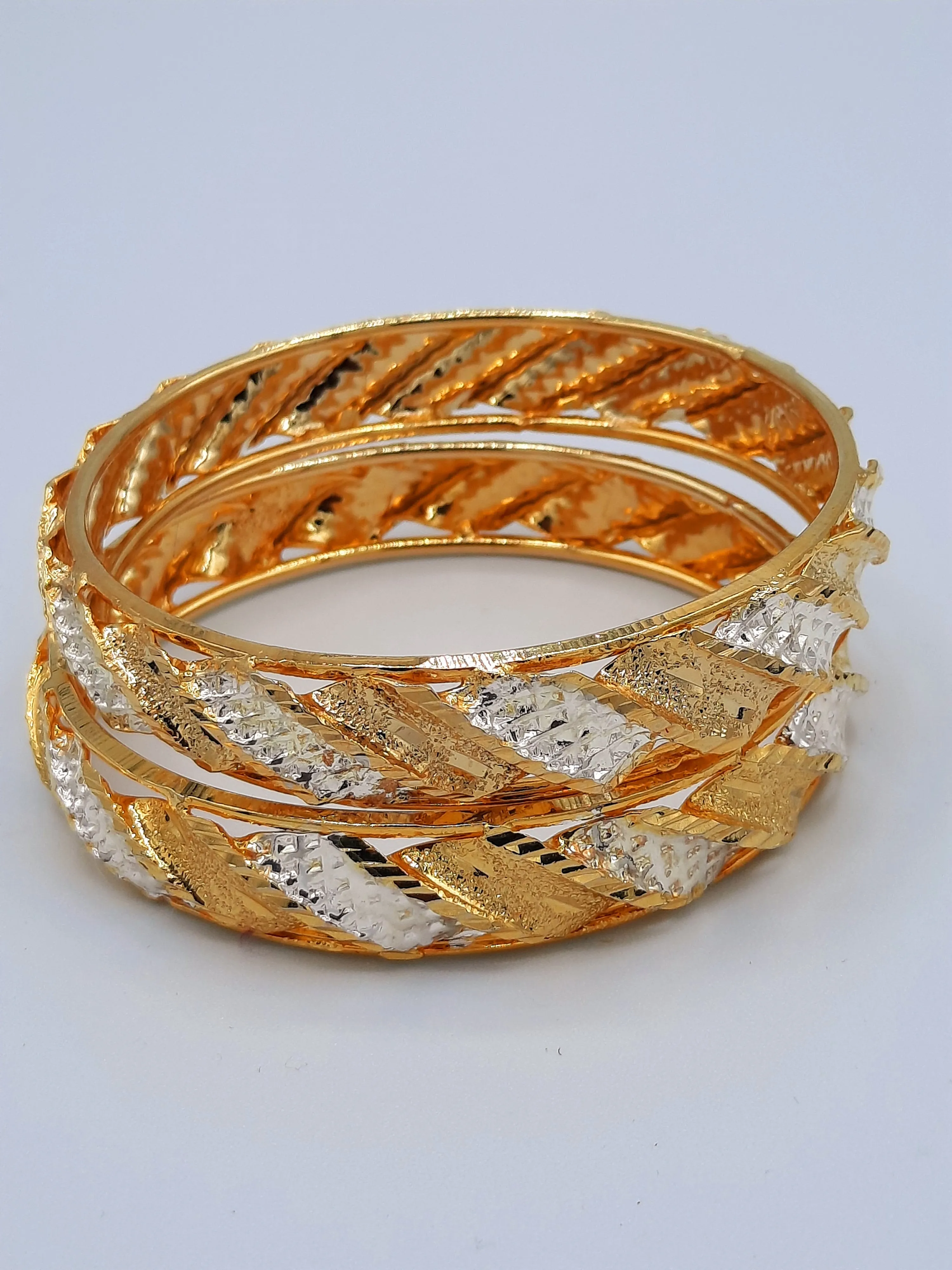 size 2.75 bangle with 2 tone plating gold-plated and silver-plated