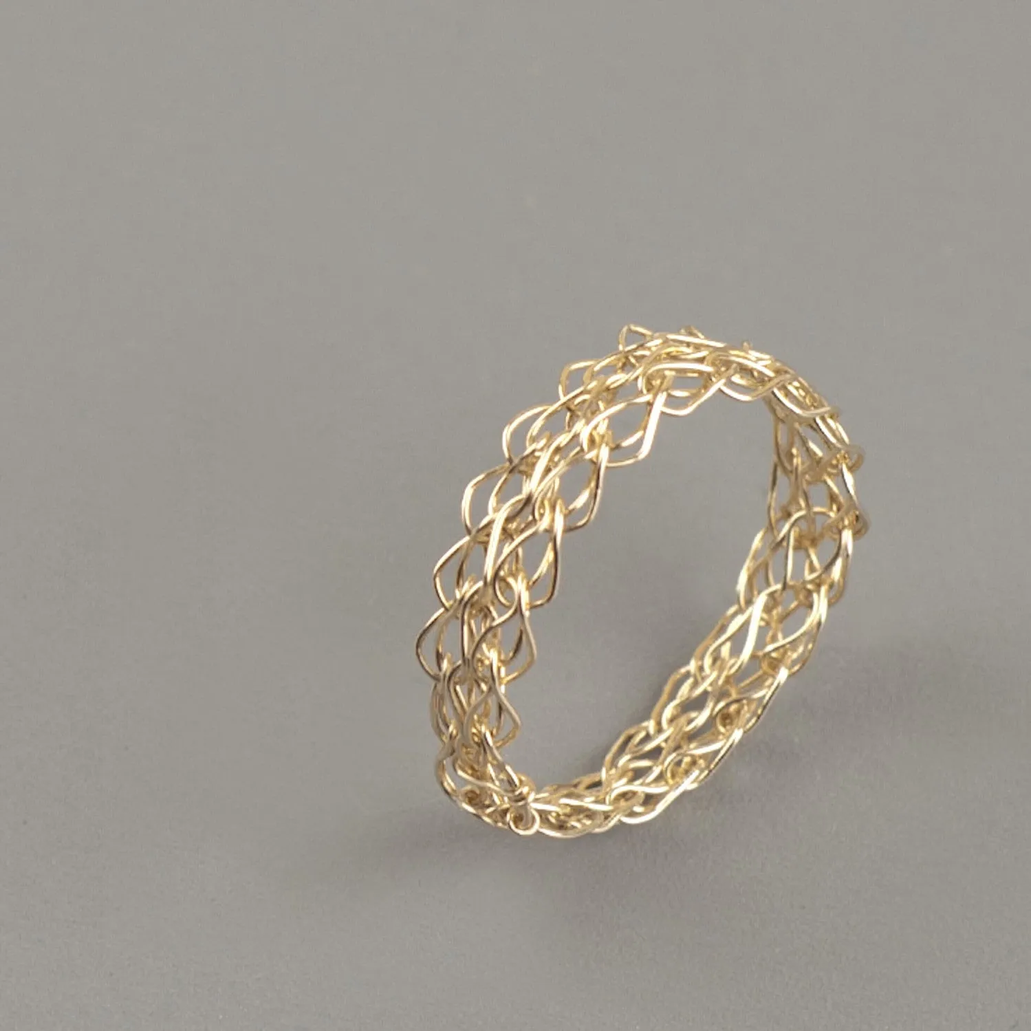 Thin gold ring