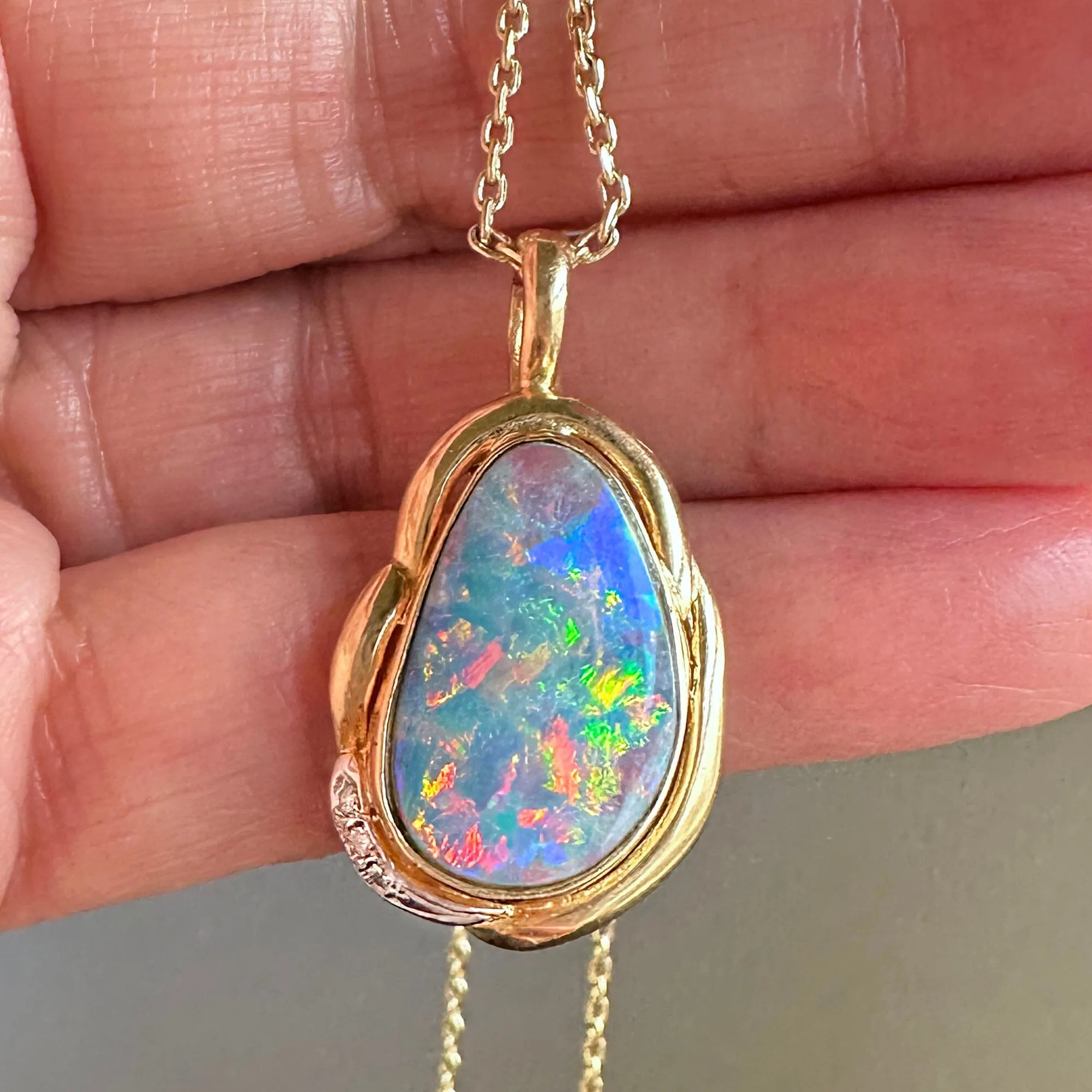 Vintage 14K Gold Diamond Boulder Opal Pendant Necklace